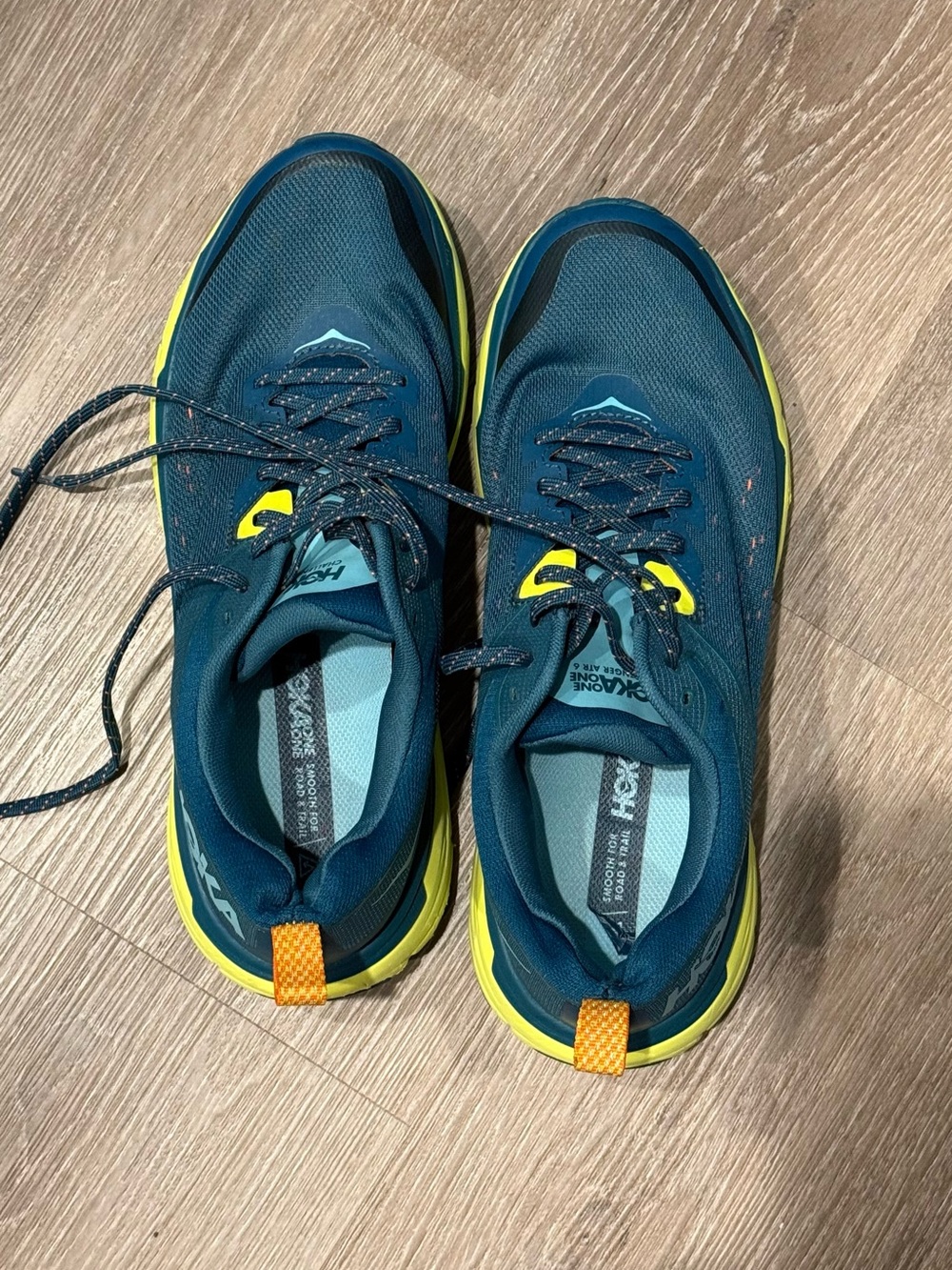 Hoka Challenger ATR 6 excellent condition